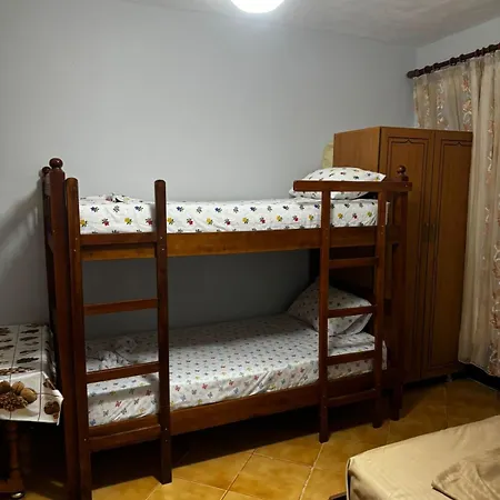 Rosaley アパート *