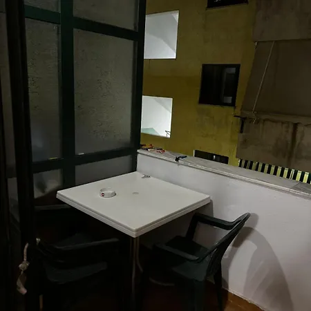 Rosaley アパート