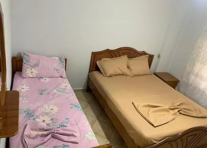 Rosaley Apartamento Golem (Tirana)